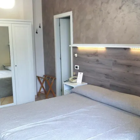 Hotel Croce Del Sud-3